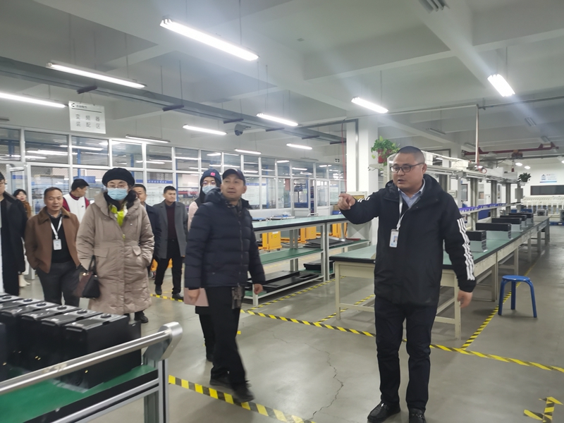 西安理工大學(xué)EMBA西安校友會(huì)|西馳電氣研習(xí)暨2021年迎新年會(huì)圓滿成功(圖15) 西安理工大學(xué)EMBA西安校友會(huì)|西馳電氣研習(xí)暨2021年迎新年會(huì)圓滿成功(圖15)