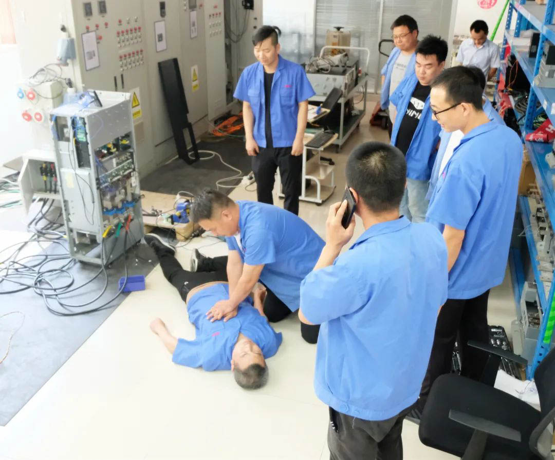 安全生產(chǎn)月專題活動報道|科學(xué)發(fā)展,安全發(fā)展(圖3) 安全生產(chǎn)月專題活動報道|科學(xué)發(fā)展,安全發(fā)展(圖3)